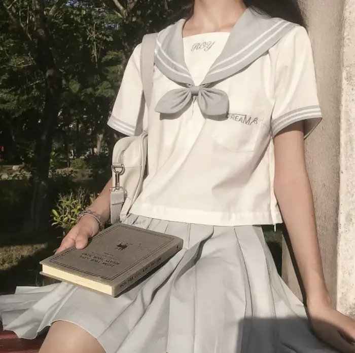 窃听风暴